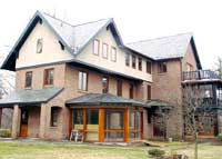 Excellent ten year old slate roof condemned by alleged slate roofing expert.